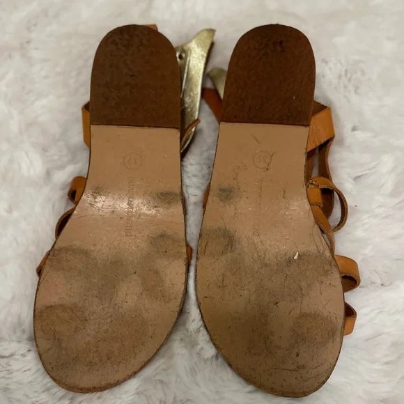 Ancient Greek Sandals Size 9 (fit like 8) all leather with gold wings pre-owned - Picture 7 of 9